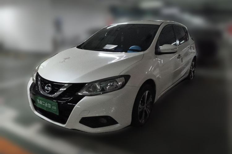 Used Nissan Tiida 2016 1.6L CVT Smart Drive Edition Guazi used car, China used car export, Used car for sale, Used cars, Cheapest cars for sale