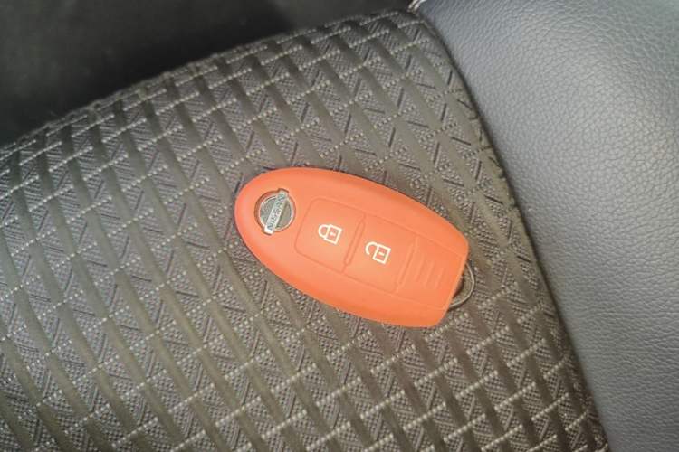 Used Nissan Tiida 2016 1.6L CVT Smart Drive Edition Vehicle Key