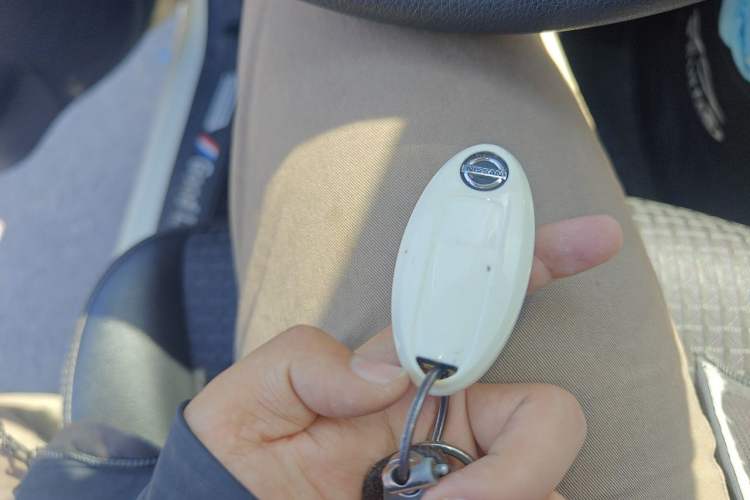 Used Nissan Tiida 2016 1.6L CVT Smart Drive Edition Vehicle Key