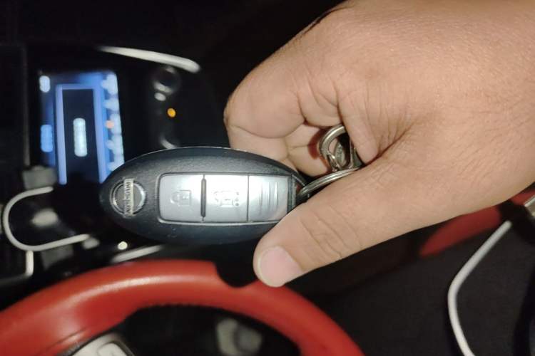 Used Nissan Tiida 2016 1.6L CVT Smart Drive Edition Vehicle Key