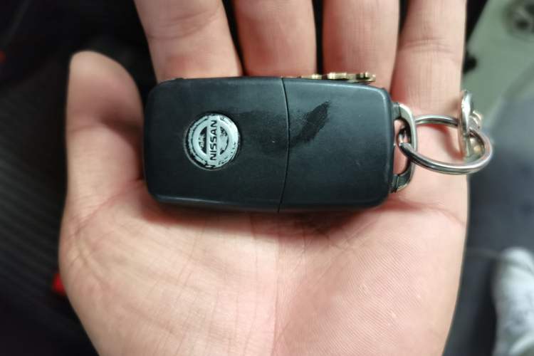 Used Nissan Tiida 2016 1.6L CVT Cool Dynamic Edition Vehicle Key