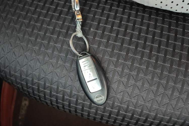 Used Nissan Tiida 2016 1.6L CVT Smart Drive Edition Vehicle Key