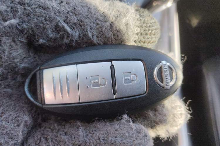 Used Nissan Tiida 2016 1.6L CVT Smart Drive Edition Vehicle Key