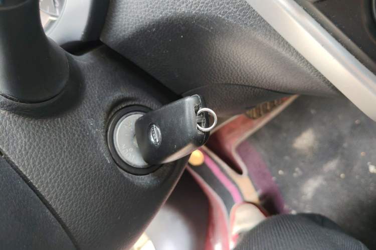 Used Nissan Tiida 2016 1.6L CVT Cool Dynamic Edition Vehicle Key