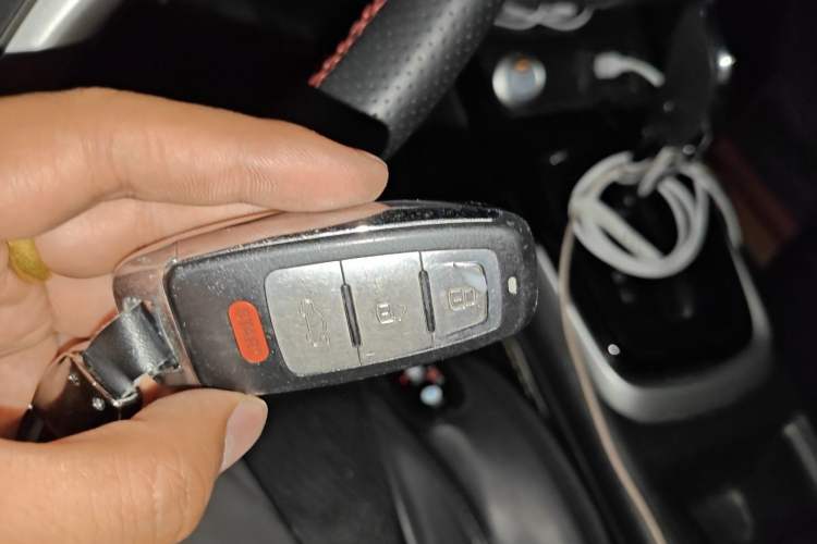 Used Nissan Tiida 2016 1.6L CVT Smart Drive Edition Vehicle Key