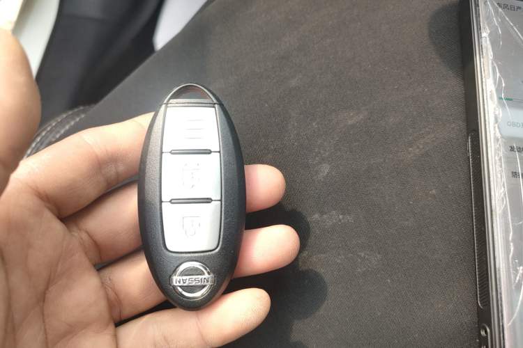 Used Nissan Tiida 2016 1.6L CVT Smart Drive Edition Vehicle Key