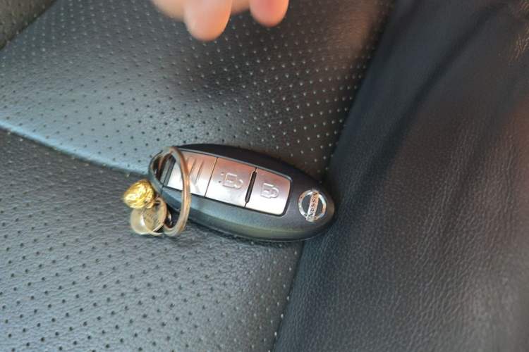 Used Nissan Tiida 2016 1.6L CVT ZhiZun Edition Vehicle Key