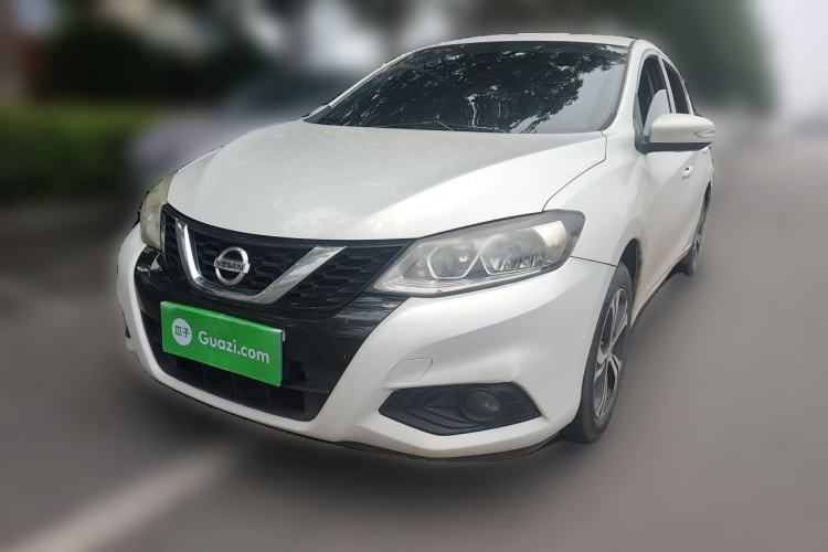Used Nissan Tiida 2016 1.6L CVT Smart Drive Edition Guazi used car, China used car export, Used car for sale, Used Nissan cars, Cheapest cars for sale