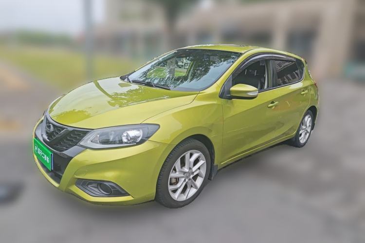 Used Nissan Tiida 2016 1.6L CVT ZhiZun Edition Guazi used car, China used car export, Used car for sale, Used  cars, Cheapest cars for sale