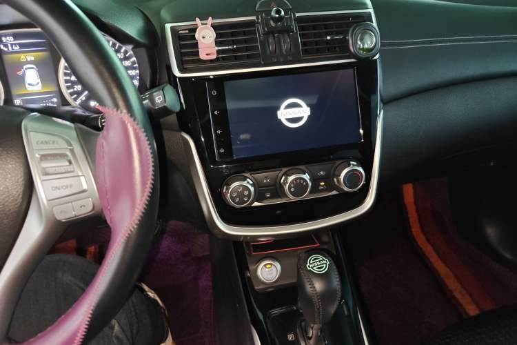 Used Nissan Tiida 2016 1.6L CVT Smart Drive Edition Audio And AC Panel