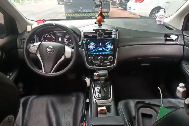 Used Nissan Tiida 2016 1.6L CVT Smart Drive Edition Center Console
