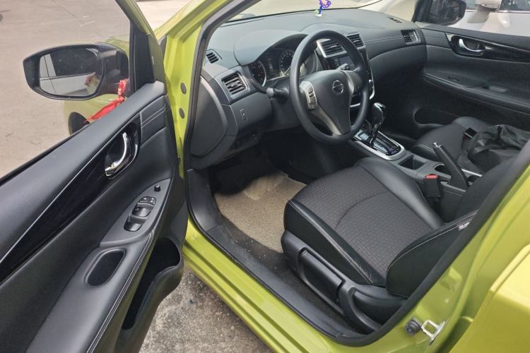 Used Nissan Tiida 2016 1.6L CVT Smart Drive Edition Driver Seat