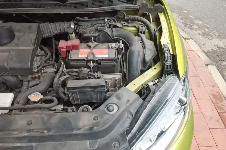 Used Nissan Tiida 2016 1.6L CVT Smart Drive Edition Engine Bay Left
