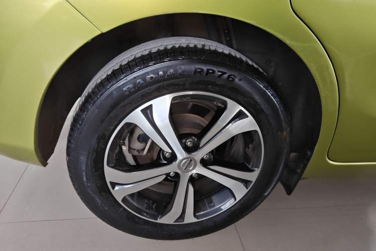 Used Nissan Tiida 2016 1.6L CVT Smart Drive Edition Exterior 5
