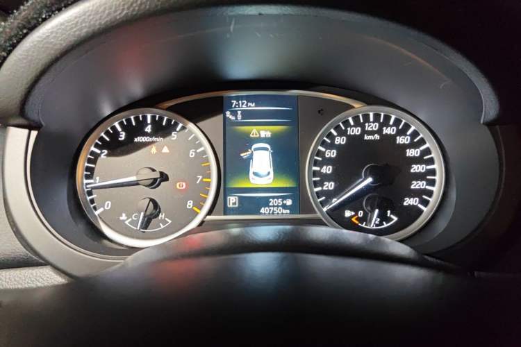 Used Nissan Tiida 2016 1.6L CVT Smart Drive Edition Instrument Cluster