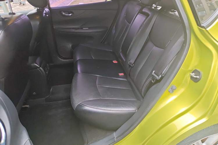 Used Nissan Tiida 2016 1.6L CVT ZhiZun Edition Left Rear Seat