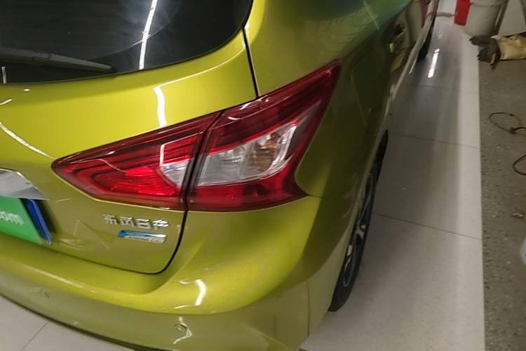 Used Nissan Tiida 2016 1.6L CVT Smart Drive Edition Right Rear Taillight