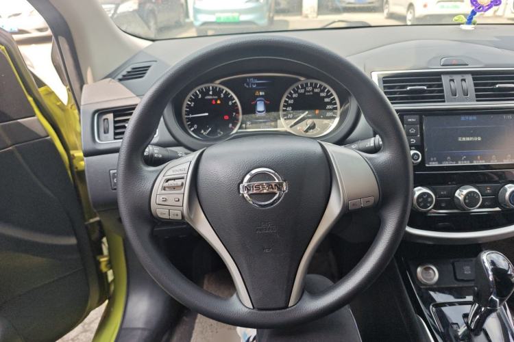 Used Nissan Tiida 2016 1.6L CVT Smart Drive Edition Steering Wheel