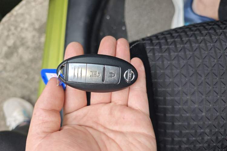 Used Nissan Tiida 2016 1.6L CVT Smart Drive Edition Vehicle Key