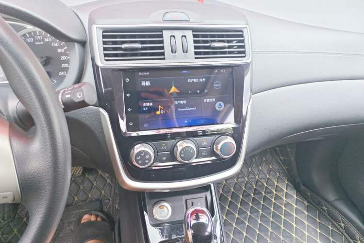 Used Nissan Tiida 2019 1.6L CVT Smart Drive Version China VI Standard Audio And AC Panel
