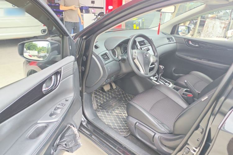 Used Nissan Tiida 2019 1.6L CVT Smart Drive Version China VI Standard Driver Seat