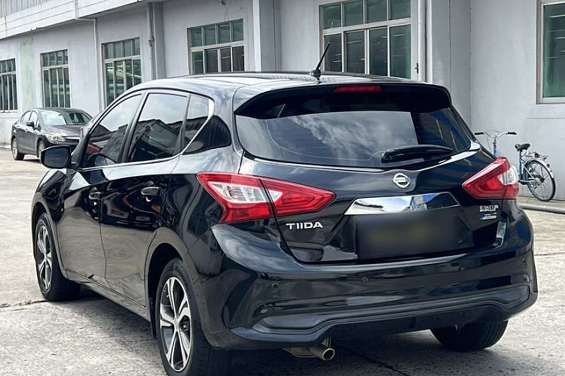 Used Nissan Tiida 2019 1.6L CVT Smart Drive Version China VI Standard Exterior 3