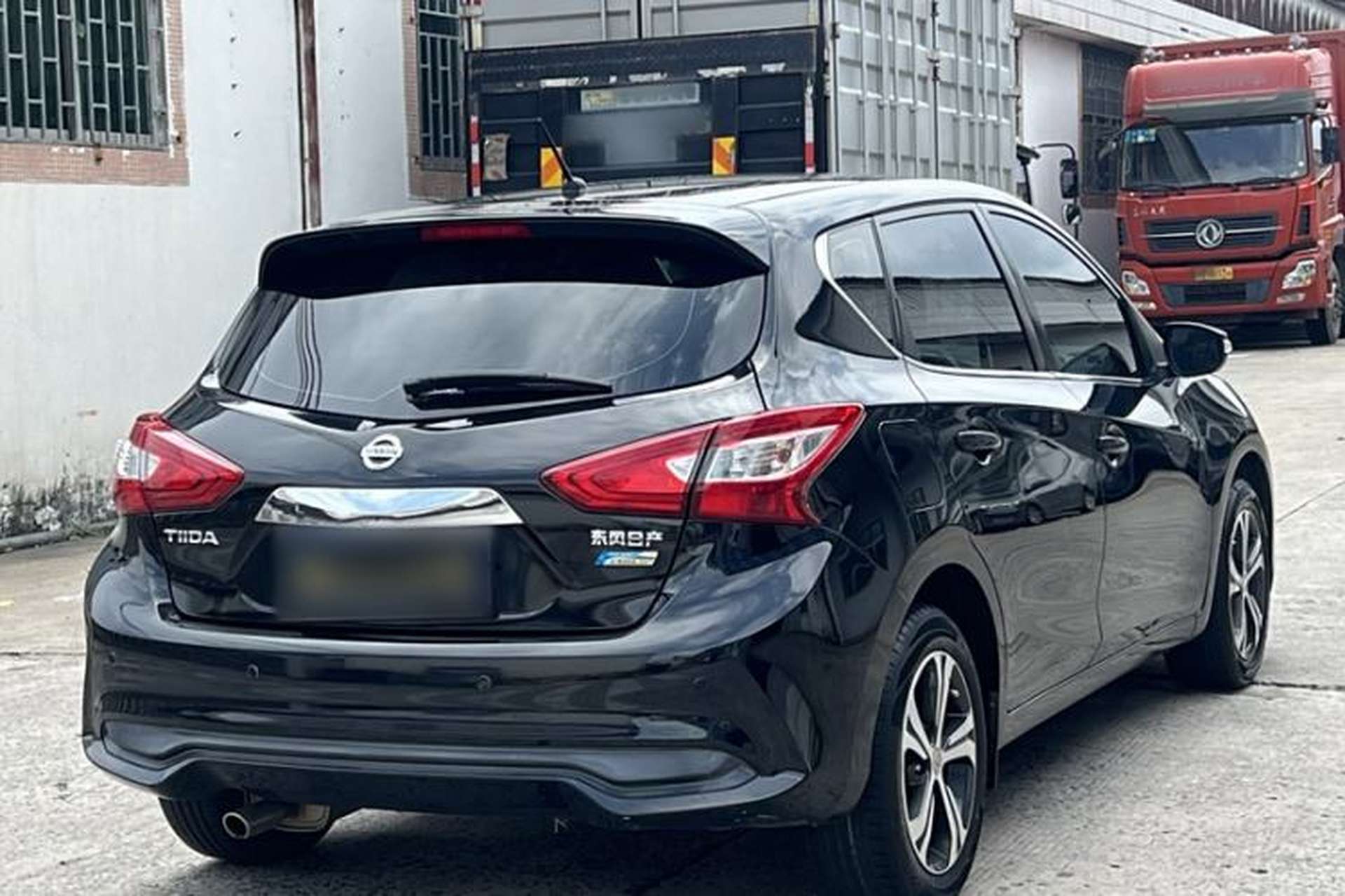 Used Nissan Tiida 2019 1.6L CVT Smart Drive Version China VI Standard Exterior 5