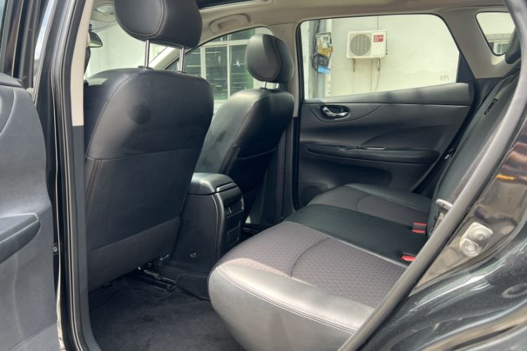 Used Nissan Tiida 2019 1.6L CVT Smart Drive Version China VI Standard Interior 3