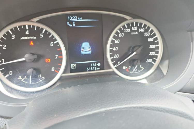 Used Nissan Tiida 2019 1.6L CVT Smart Drive Version China VI Standard Odometer Close Up