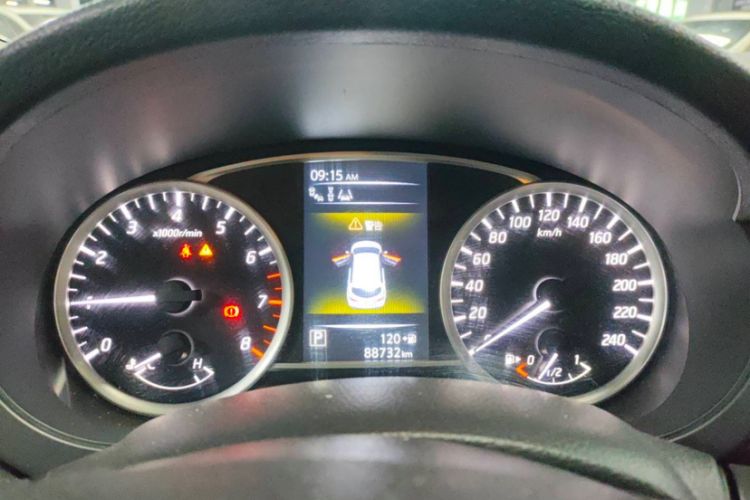 Used Nissan Tiida 2019 1.6L CVT Smart Drive Version China VI Standard Odometer Close Up