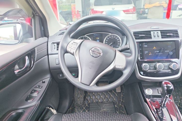 Used Nissan Tiida 2019 1.6L CVT Smart Drive Version China VI Standard Steering Wheel