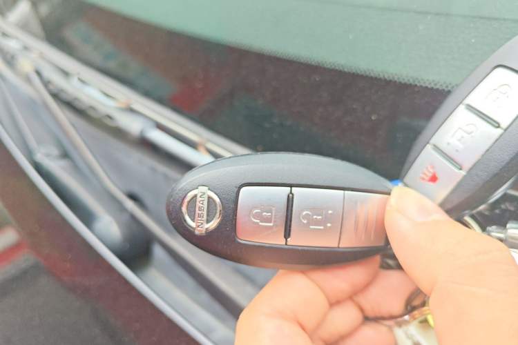 Used Nissan Tiida 2019 1.6L CVT Smart Drive Version China VI Standard Vehicle Key