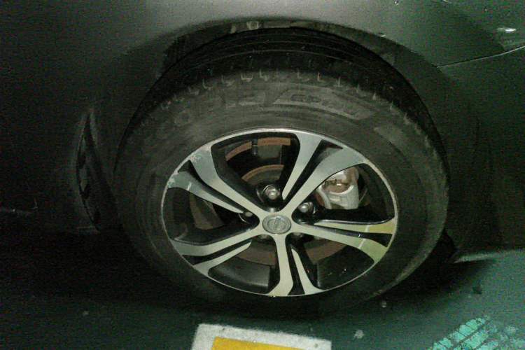 Used Nissan Tiida 2019 1.6L CVT Smart Drive Version China VI Standard Right Front Wheel Hub