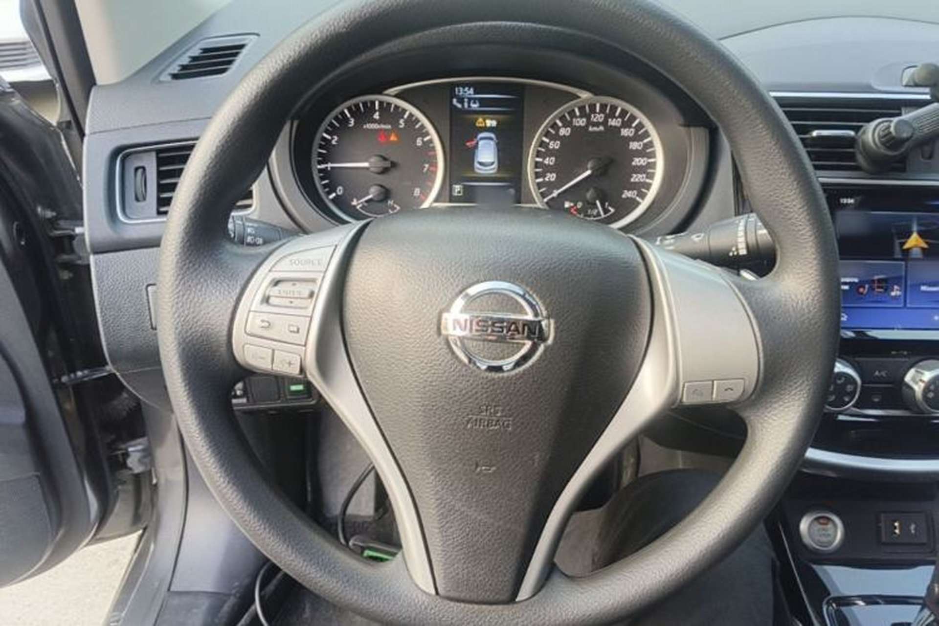 Used Nissan Tiida 2019 1.6L CVT Smart Drive Version China VI Standard Steering Wheel