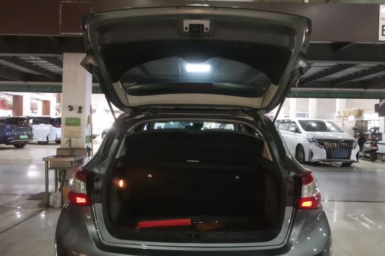 Used Nissan Tiida 2019 1.6L CVT Smart Drive Version China VI Standard Trunk
