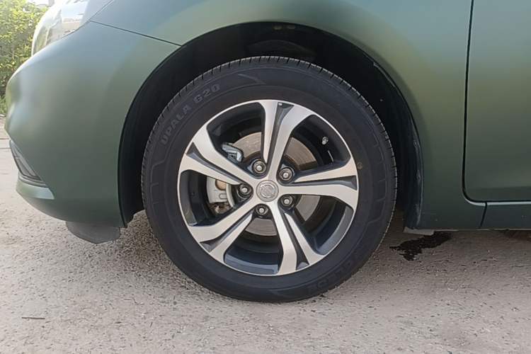 Used Nissan Tiida 2019 1.6L CVT Smart Enjoyment Version China VI Standard Left Front Wheel Hub