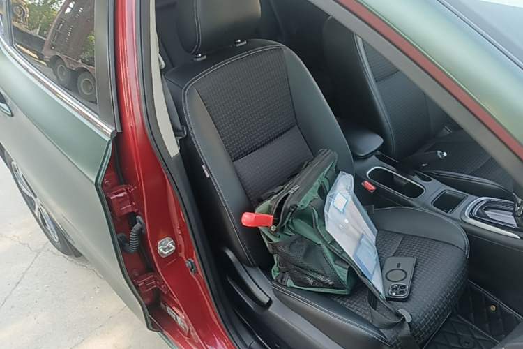 Used Nissan Tiida 2019 1.6L CVT Smart Enjoyment Version China VI Standard Right Front Seat