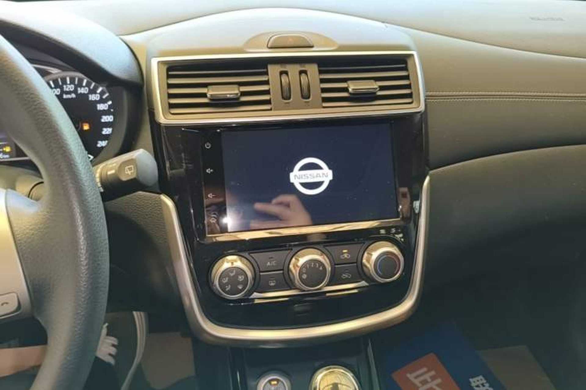 Used Nissan Tiida 2019 1.6L CVT Smart Drive Version China VI Standard Audio And AC Panel