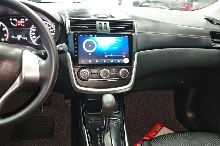 Used Nissan Tiida 2019 1.6L CVT Cool Edition China VI Standard Audio And AC Panel