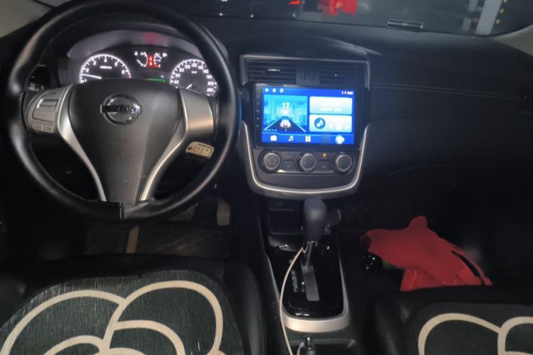 Used Nissan Tiida 2019 1.6L CVT Cool Edition China VI Standard Center Console