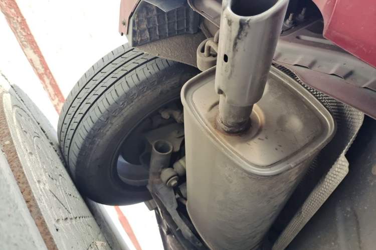 Used Nissan Tiida 2019 1.6L CVT Smart Drive Version China VI Standard Chassis Rear Left
