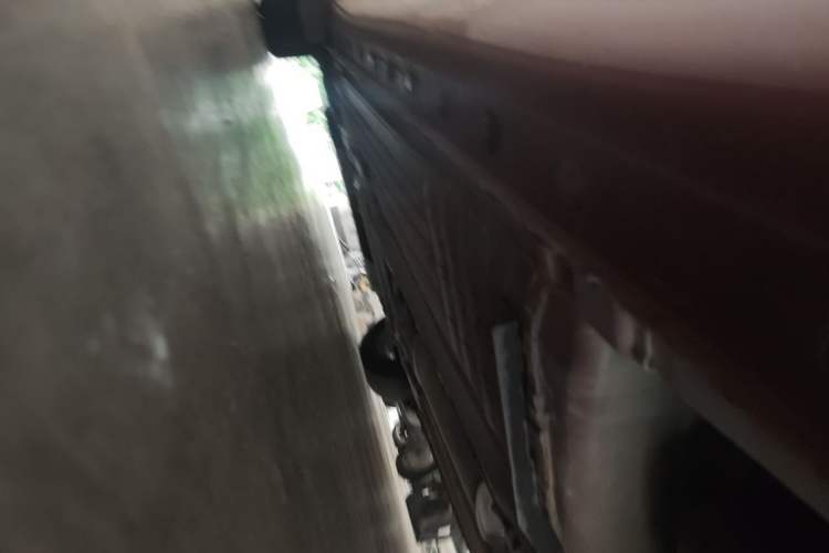 Used Nissan Tiida 2019 1.6L CVT Smart Drive Version China VI Standard Chassis Rear Left