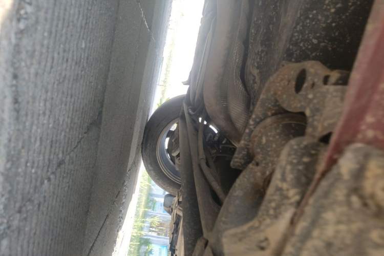 Used Nissan Tiida 2019 1.6L CVT Cool Edition China VI Standard Chassis Rear Left