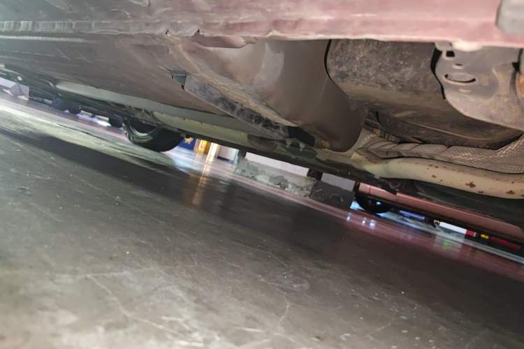 Used Nissan Tiida 2019 1.6L CVT Smart Drive Version China VI Standard Chassis Rear Left