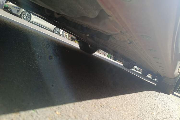 Used Nissan Tiida 2019 1.6L CVT Smart Drive Version China VI Standard Chassis Rear Right
