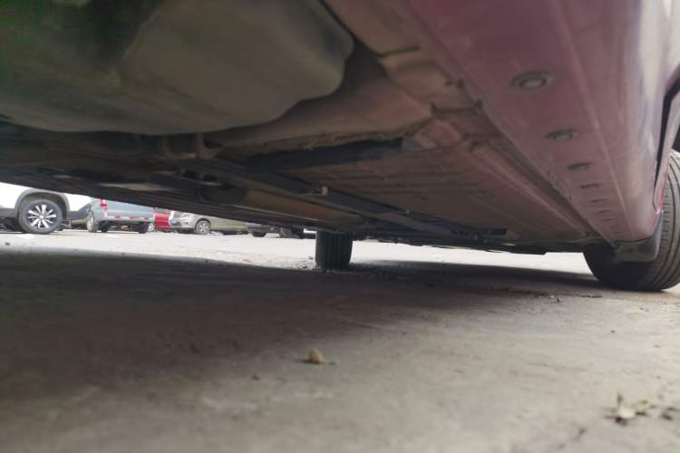 Used Nissan Tiida 2019 1.6L CVT Smart Drive Version China V Standard Chassis Rear Right