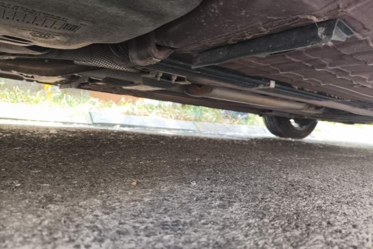 Used Nissan Tiida 2019 1.6L CVT Smart Drive Version China VI Standard Chassis Rear Right