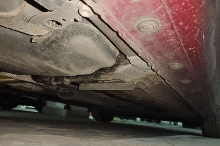 Used Nissan Tiida 2019 1.6L CVT Smart Drive Version China VI Standard Chassis Rear Right