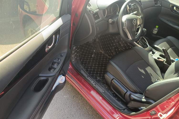 Used Nissan Tiida 2019 1.6L CVT Smart Drive Version China VI Standard Driver Seat