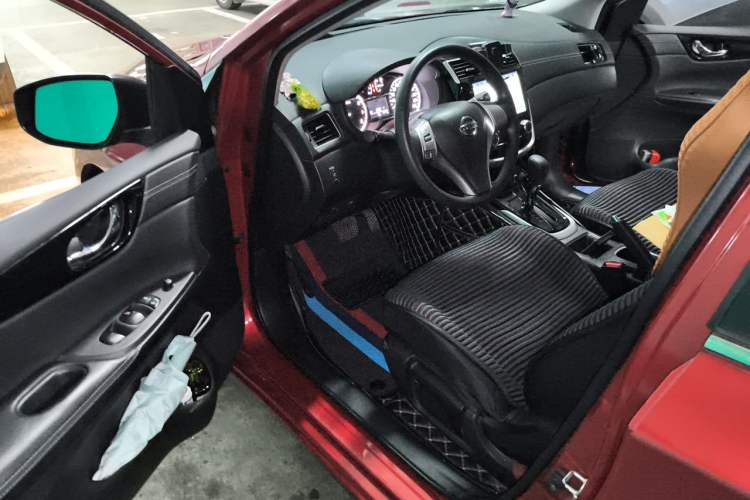 Used Nissan Tiida 2019 1.6L CVT Cool Edition China VI Standard Driver Seat